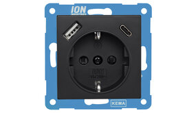 ION INDUSTRIES V1/J1 contactdoos inbouw - 1-voudig - randaarde - met USB-A en USB-C - 71 x 71 x 32 mm - zwart ION INDUSTRIES V1/J1 contactdoos inbouw - 1-voudig - randaarde - met USB-A en USB-C - 71 x 71 x 32 mm - zwart