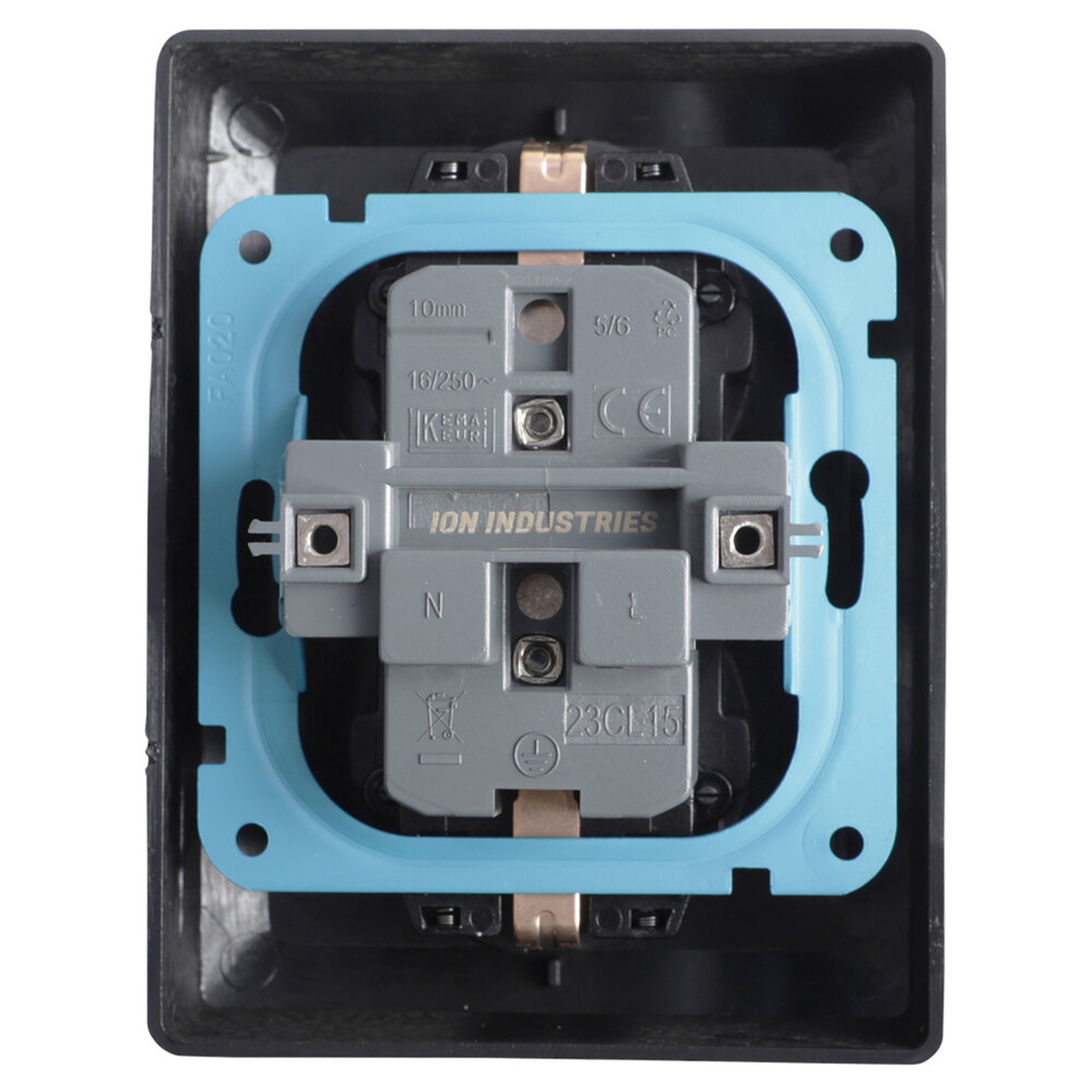 ION INDUSTRIES Contactdoos inbouw/opbouw - 2-voudig - RA - Mat Zwart ION INDUSTRIES Contactdoos inbouw/opbouw - 2-voudig - RA - Mat Zwart