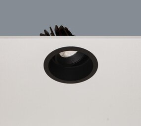 LCB LED Europe  LED Inbouwspot IP44 - RIBS 83mm - Zwart - 10W 1100lm - 2700K 827 Warm Wit