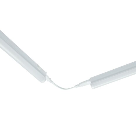 T5 LED armatuur 90cm - 12W vervangt 100W - 4000K helder wit licht (840) - compleet met 0,6m aansluitsnoer en aan- uitknop T5 LED armatuur 90cm - 12W vervangt 100W - 4000K helder wit licht (840) - compleet met 0,6m aansluitsnoer en aan- uitknop