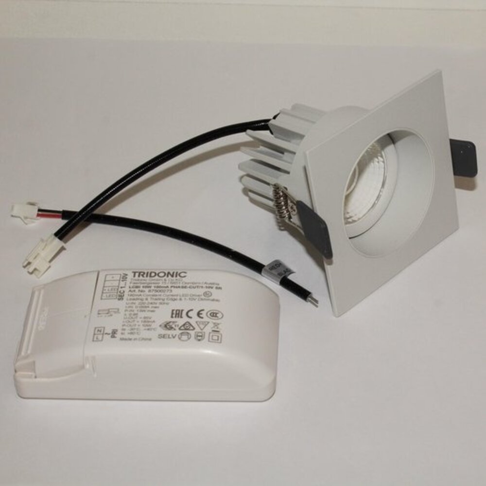 LCB LED LED Inbouwspot IP44 - Vierkant VENICE 80MM - Matt Wit 1-Lichts - 8W 810Lm - 2700K 827 Warm Wit | Kantelbaar - Stralingshoek 36° - Zaagmaat 68MM LCB LED LED Inbouwspot IP44 - Vierkant VENICE 80MM - Matt Wit 1-Lichts - 8W 810Lm - 2700K 827 Warm Wit | Kantelbaar - Stralingshoek 36° - Zaagmaat 68MM