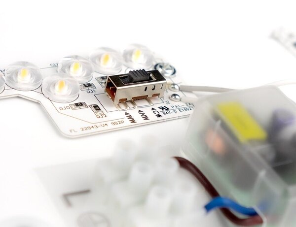 Modee Lighting Modee LED Plafondlamp SWITCH – 18W - 3CCT -  Ø310x55mm - 1900 lumen Modee Lighting Modee LED Plafondlamp SWITCH – 18W - 3CCT -  Ø310x55mm - 1900 lumen