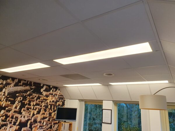 LCB LED LED Paneel 150x30cm - Pro Slim Line - 40W 4400Lm - 3000K 830 Warm Wit | UGR19 Prisma - 5 jaar Garantie