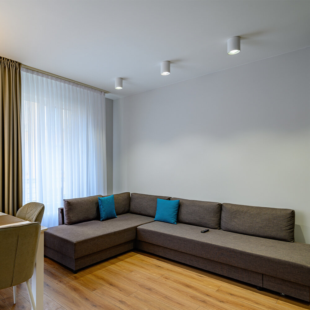 LCB LED LED Opbouwspot - GU10 - IP20 - Ø80mm - Aluminium Wit - Kantelbaar - Max 35W | GAMA LCB LED LED Opbouwspot - GU10 - IP20 - Ø80mm - Aluminium Wit - Kantelbaar - Max 35W | GAMA