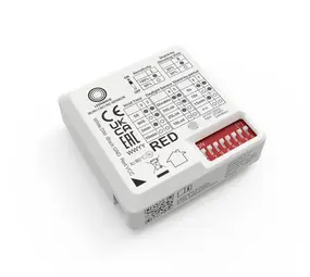 Ledvance Zakelijk: Professionele LED Verlichting & Armaturen LED Bulkhead Plafond / Wand armatuur Combo Toebehoren | Daglicht en Beweging Sensor |  Dimstep - 20% standby Modus - Type Combo