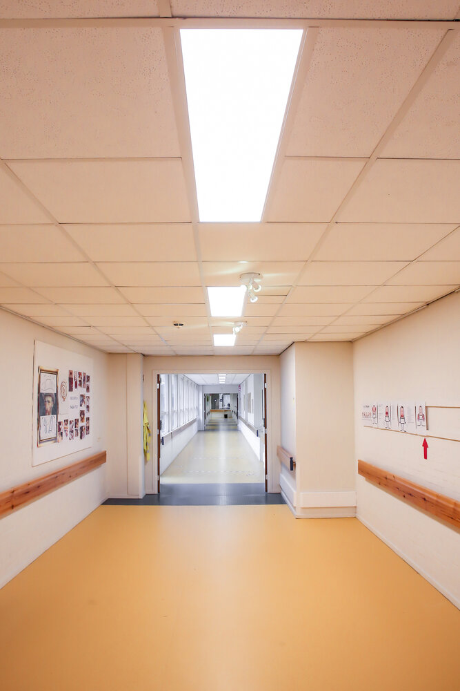 Ledvance Zakelijk: Professionele LED Verlichting & Armaturen | voor de installateur LED Paneel Compact Aluminium Wit 33W 3630lm - 840 Koel Wit | 120x30cm Ledvance Zakelijk: Professionele LED Verlichting & Armaturen | voor de installateur LED Paneel Compact Aluminium Wit 33W 3630lm - 840 Koel Wit | 120x30cm