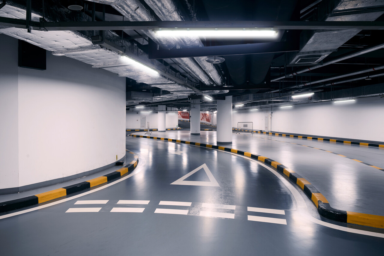 Ledvance Zakelijk: Professionele LED Verlichting & Armaturen LED TL Buis Armatuur Montagebalk 150cm IP65 – Waterdicht | IK08 - G13 Fitting | 1-Lichts | Alleen voor LED Buis | Max 30W