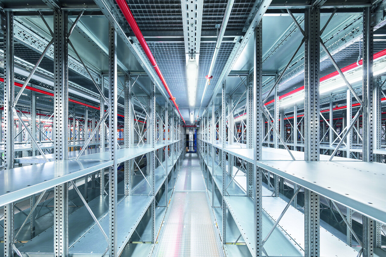 Ledvance Zakelijk: Professionele LED Verlichting & Armaturen Dimbare LED Montagebalk Waterdicht IP65 - 26W 3500Lm - 4000K Koel Wit | 150cm - DALI-2 Dimbaar