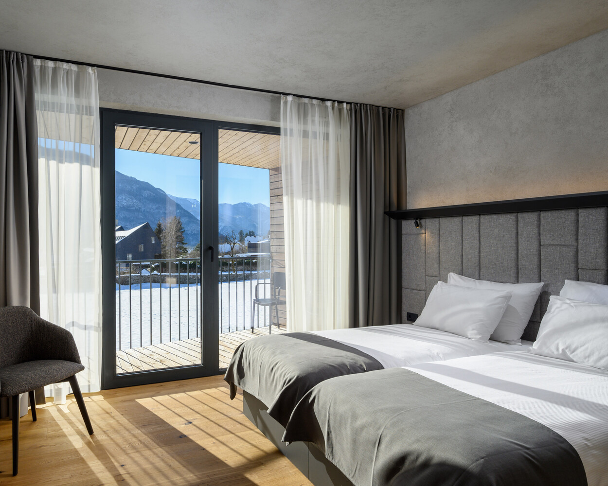 Intra Lighting voor de zakelijke markt: Exclusieve verlichting voor de architect LED Inbouw Richtspot IP40 - Atos RVO 45MM - Mat Zwart - 9-5W 700-500lm - 2700K 927 Warm Wit | 59D - CRI92 - Zaagmaat 38MM Intra Lighting voor de zakelijke markt: Exclusieve verlichting voor de architect LED Inbouw Richtspot IP40 - Atos RVO 45MM - Mat Zwart - 9-5W 700-500lm - 2700K 927 Warm Wit | 59D - CRI92 - Zaagmaat 38MM