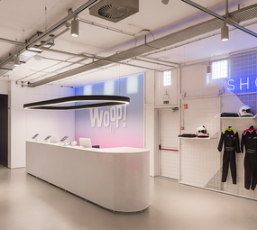 Intra Lighting voor de zakelijke markt: Exclusieve verlichting voor de architect LED Hanglamp Ovaal Ring -  WAVE ALU Zwart - Up Down Shine - 49W  5400Lm - 2700K 927 Warm Wit | 3000MM - 90D - 5 Jaar Garantie