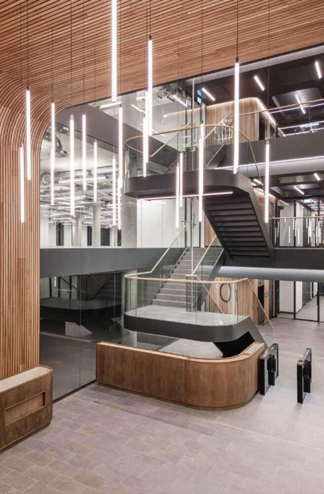 Intra Lighting voor de zakelijke markt: Exclusieve verlichting voor de architect LED Design Hanglamp Tube 24V - 1260MM - 23W 1600Lm - 2700K 927 Extra Warm Wit - 3 Meter Pendel mat zwart