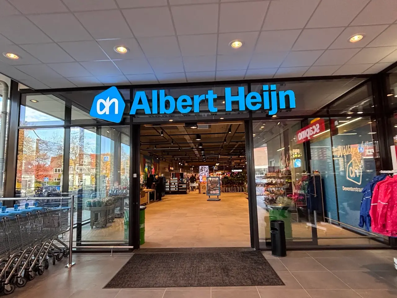 Macbright LED Downlight IP54 -  238MM  Wit - 7.3W 900Lm - 3000K 830  Warm wit |  Zaagmaat 165MM + Wieland GST18i3