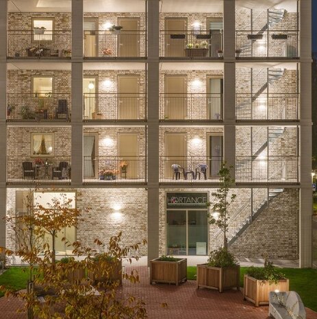 Performance in Lighting LED Wandlamp IP65 - Downlight MIMIK 10 FLAT M  - CUBE WIT 130MM - 5W 650Lm - 3000K 830 Warm Wit | IK06 - 130x130x42MM