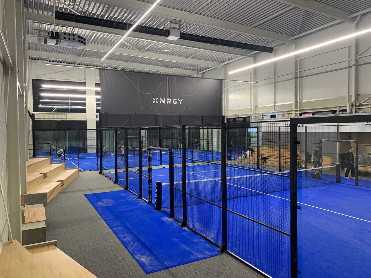 Noodverlichting Dimbare DALI Lichtlijn 150cm - NOOD - PADEL PRO SIRIUS - 55-70W | 7.000-10.000 Lumen | Multi Lumen Switch | 3CCT | IK08 Balvast | DALI-2 DIM | 90D | 10 Jaar Garantie