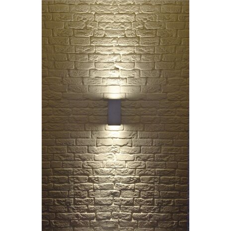 SLV: Innovatieve lichtoplossingen voor de zakelijke klant LED Buiten Wandlamp IP44 - Up Down BIG THEO - Licht grijs -2-Lichts AR111 GU10 | 3 jaar garantie SLV: Innovatieve lichtoplossingen voor de zakelijke klant LED Buiten Wandlamp IP44 - Up Down BIG THEO - Licht grijs -2-Lichts AR111 GU10 | 3 jaar garantie