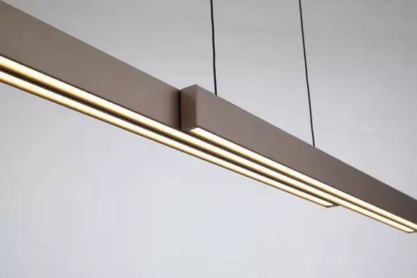 Searchlight LED Hanglamp Brons/Koffie - 39W 4000Lm - 2700K/4000K/6000K CCT - Dimbaar | Verstelbaar 95-150CM Searchlight LED Hanglamp Brons/Koffie - 39W 4000Lm - 2700K/4000K/6000K CCT - Dimbaar | Verstelbaar 95-150CM