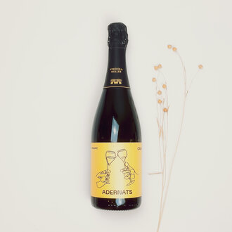Vinicola De Nulles Vinicola De Nulles - Cava Adernats Guarda Brut Nature Vinicola De Nulles Vinicola De Nulles - Cava Adernats Guarda Brut Nature