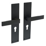 Intersteel Deurklink Amsterdam schild zwart profielcilindergat 55mm Intersteel Deurklink Amsterdam schild zwart profielcilindergat 55mm