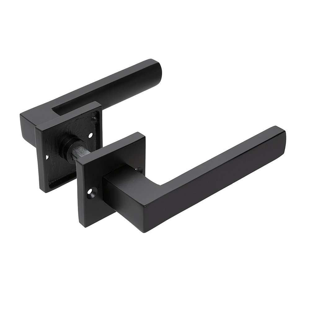 Mooi Deurbeslag Deurklink Nova mat zwart met vierkante cilinderrozetten Mooi Deurbeslag Deurklink Nova mat zwart met vierkante cilinderrozetten