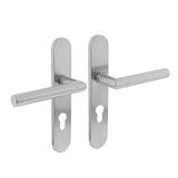 Intersteel Deurklink Hoek 90 graden op schild profielcilindergat 72mm geborsteld RVS Intersteel Deurklink Hoek 90 graden op schild profielcilindergat 72mm geborsteld RVS