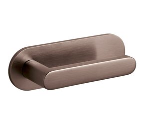 Olivari Deurklink Link op horizontaal schild brons mat titaan PVD Olivari Deurklink Link op horizontaal schild brons mat titaan PVD