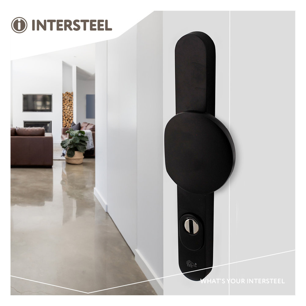 Intersteel Veiligheidsbeslag SKG3 ovaal smalschild zwart aluminium PC 92mm - voordeur Intersteel Veiligheidsbeslag SKG3 ovaal smalschild zwart aluminium PC 92mm - voordeur