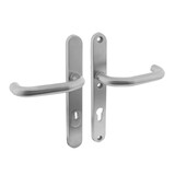 Intersteel Veiligheidsbeslag SKG3 ovaal smal schild kerntrekbeveiliging profielcilincergat 72mm massief geborsteld RVS achterdeurbeslag Intersteel Veiligheidsbeslag SKG3 ovaal smal schild kerntrekbeveiliging profielcilincergat 72mm massief geborsteld RVS achterdeurbeslag