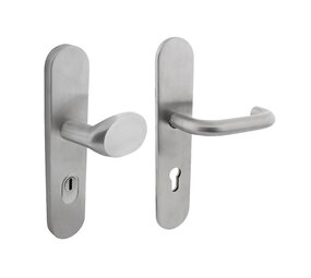 Intersteel Veiligheidsbeslag SKG3 ovaal knop/klink kerntrekbeveiliging profielcilincergat 72mm massief geborsteld RVS voordeurbeslag Intersteel Veiligheidsbeslag SKG3 ovaal knop/klink kerntrekbeveiliging profielcilincergat 72mm massief geborsteld RVS voordeurbeslag