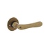 Deurklink Trento met ronde rozet 50x5mm messing getrommeld Deurklink Trento met ronde rozet 50x5mm messing getrommeld