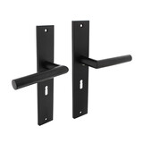 Intersteel Deurklink Bastian op schild met sleutelgat 56mm mat zwart Intersteel Deurklink Bastian op schild met sleutelgat 56mm mat zwart