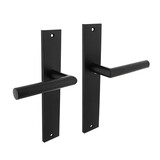 Intersteel Deurklink Bastian op schild blind mat zwart Intersteel Deurklink Bastian op schild blind mat zwart