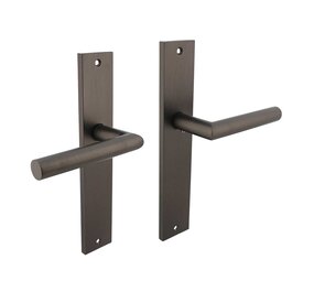 Intersteel Deurklink Bastian op schild 245x45 mm blind antracietgrijs Intersteel Deurklink Bastian op schild 245x45 mm blind antracietgrijs