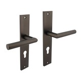 Intersteel Deurklink Bastian op schild 245x45 mm profielcilindergat 72mm antracietgrijs