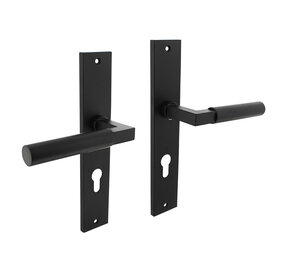 Intersteel Deurklink Bau-Stil op schild met profielcilindergat 72mm mat zwart Intersteel Deurklink Bau-Stil op schild met profielcilindergat 72mm mat zwart