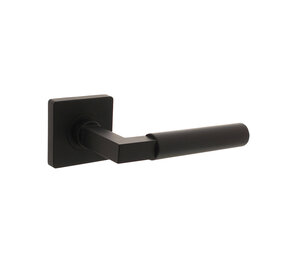 Intersteel Intersteel Deurklink Bau-Stil vierkant rozet mat zwart Intersteel Intersteel Deurklink Bau-Stil vierkant rozet mat zwart