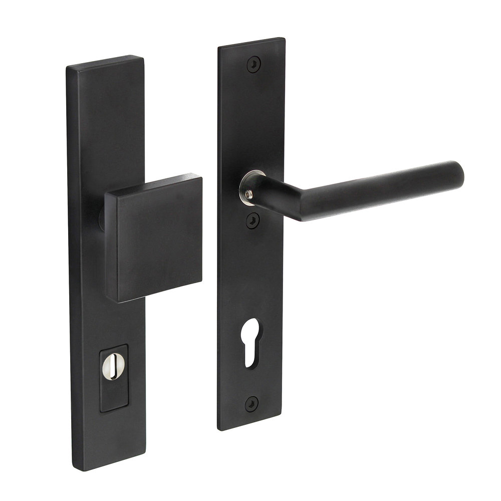 Intersteel Veiligheidsbeslag SKG3 mat zwart cilindergat 92mm met KTB - voor voordeur Intersteel Veiligheidsbeslag SKG3 mat zwart cilindergat 92mm met KTB - voor voordeur