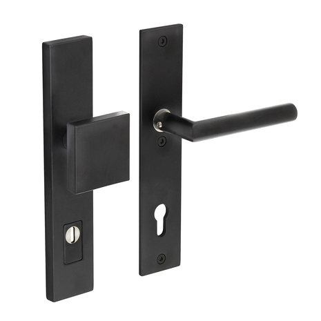 Intersteel Veiligheidsbeslag SKG3 mat zwart cilindergat 92mm met KTB - voor voordeur Intersteel Veiligheidsbeslag SKG3 mat zwart cilindergat 92mm met KTB - voor voordeur