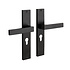 Deurklink Lusso geveerd schild cilindergat 55mm mat zwart Deurklink Lusso geveerd schild cilindergat 55mm mat zwart