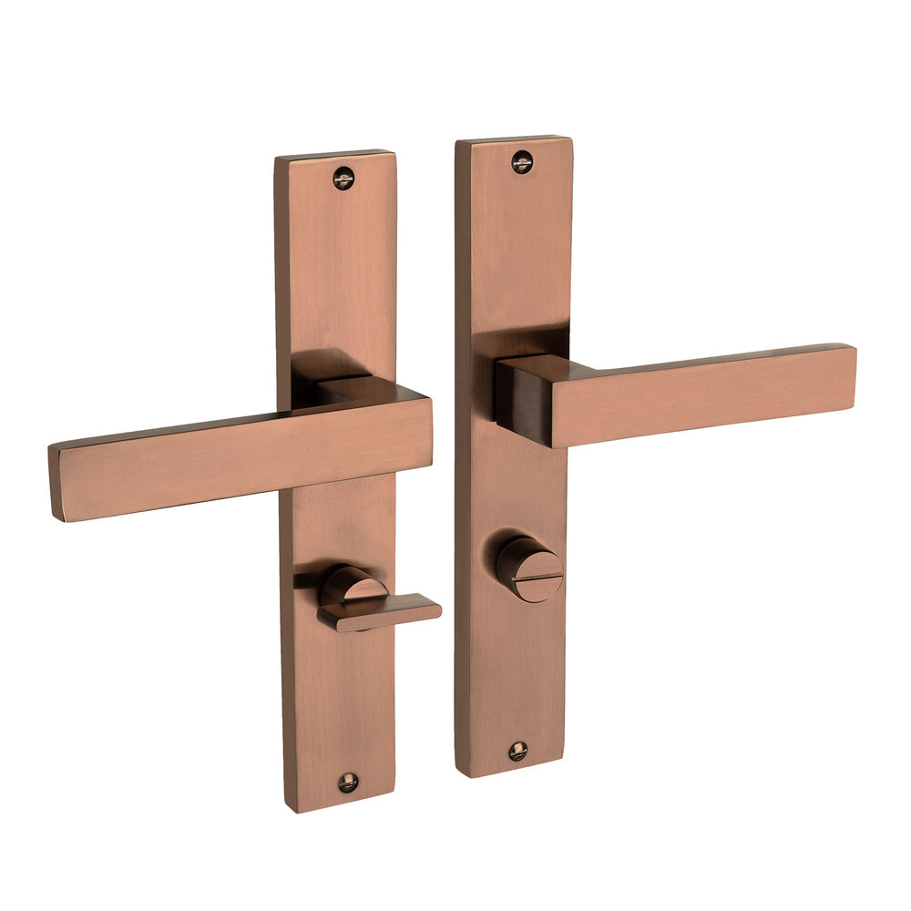 Mooi Deurbeslag Geveerde deurklink Lusso mat brons op schild met WC-slot 63/8mm - voor binnendeur Mooi Deurbeslag Geveerde deurklink Lusso mat brons op schild met WC-slot 63/8mm - voor binnendeur