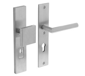 Intersteel RVS Veiligheidsbeslag skg3 met kerntrekbeveiliging profielcilindergat 72 mm voordeurbeslag geborsteld rvs Intersteel RVS Veiligheidsbeslag skg3 met kerntrekbeveiliging profielcilindergat 72 mm voordeurbeslag geborsteld rvs