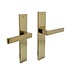 Deurklink Hera op schild blind messing titaan PVD Deurklink Hera op schild blind messing titaan PVD