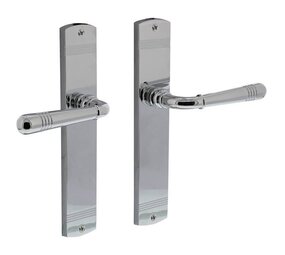 Intersteel Deurklink Helena op schild blind chroom Intersteel Deurklink Helena op schild blind chroom