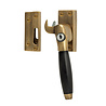 De Oude Deurklink Raamsluiting antiek met slot messing rechts De Oude Deurklink Raamsluiting antiek met slot messing rechts