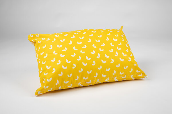 Textirieur Sierkussengeel witte vlinder Textirieur Sierkussengeel witte vlinder