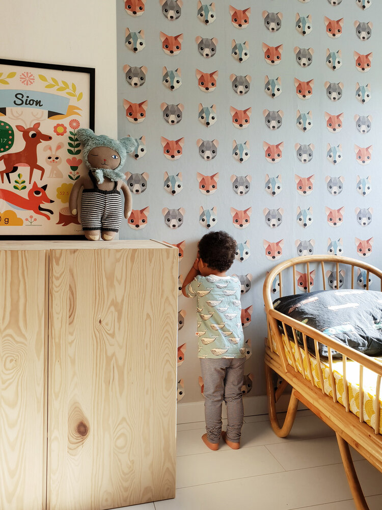 Kinderbehang Bosdieren behang - ijsblauw Kinderbehang Bosdieren behang - ijsblauw