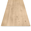 Eiken tafelblad met verjongde rand - 4 cm dik - rustiek eikenhout (B/C) - medium lamel (6-12 cm) - vaste afmetingen - gelijmd KD 8-12%