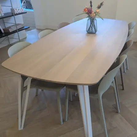 Deens ovaal eiken eettafel - 2,7 cm dik - prime eikenhout (A/B) - eiken tafel met brede lamel