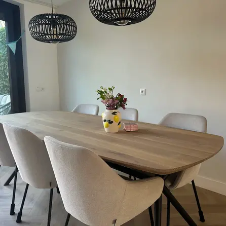 Deens ovaal eiken eettafel - 4 cm dik - prime eikenhout (A/B) - eiken tafel met brede lamel