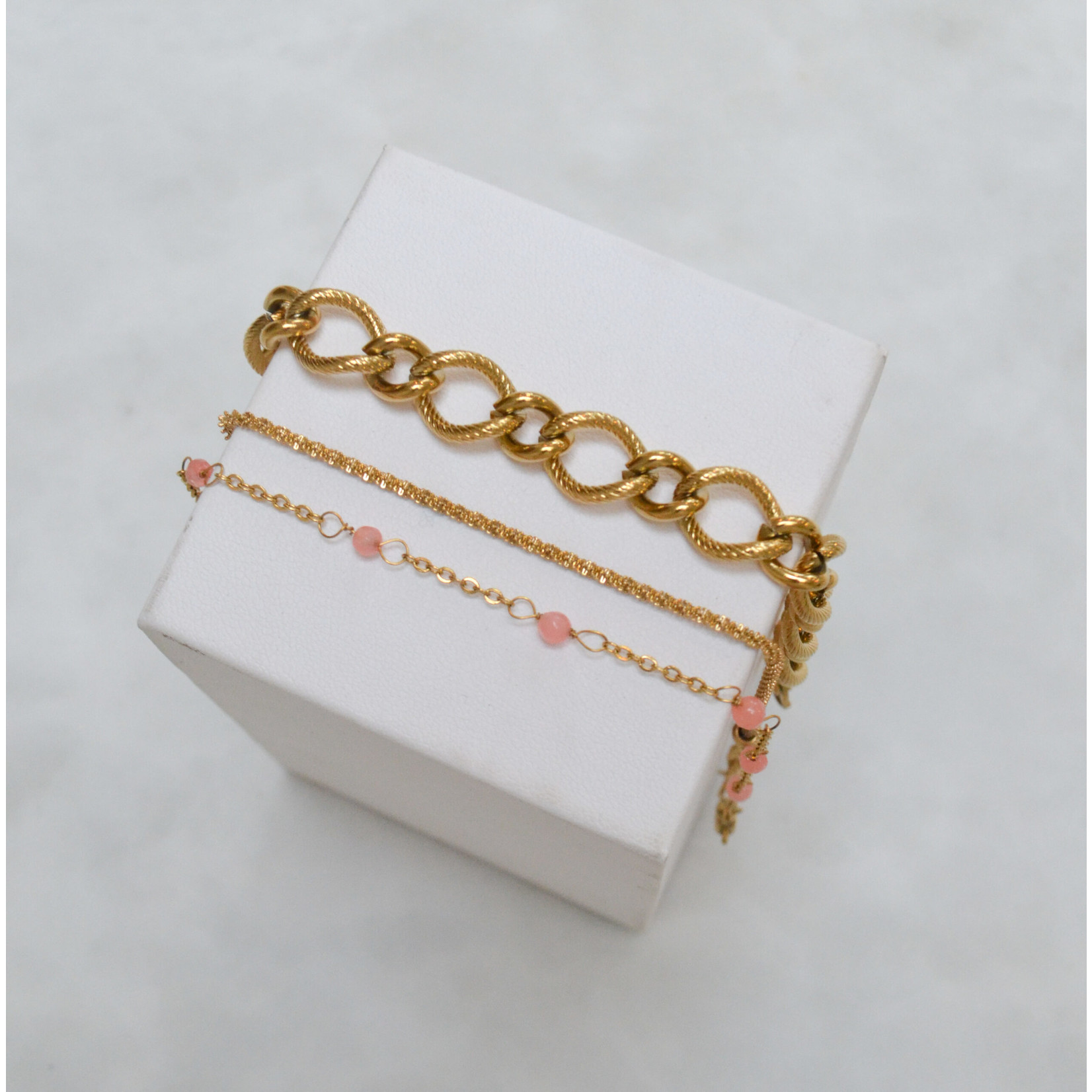 Baby Bloom Bracelet Gold