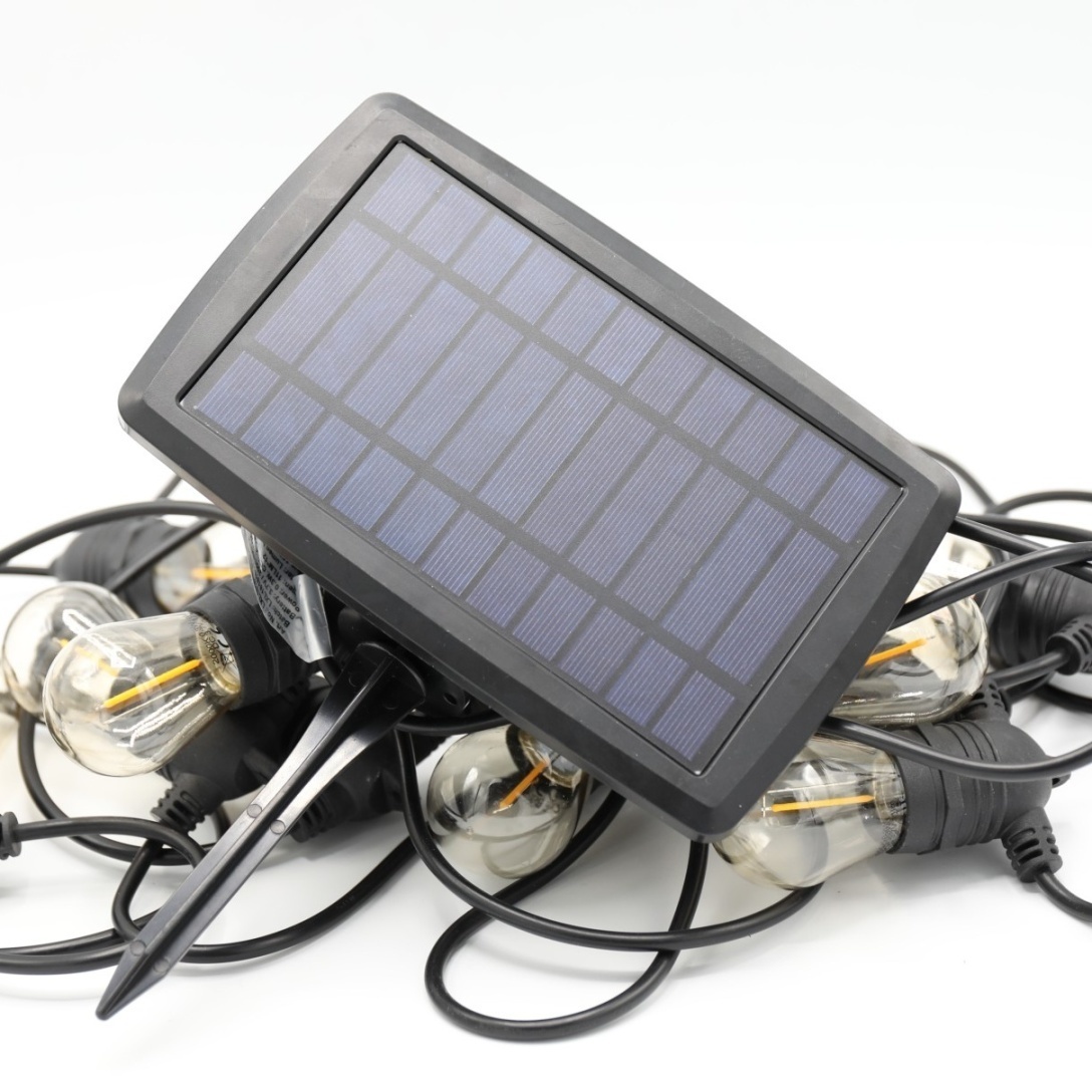 Grand choix de guirlandes solaires ✓ Guirlandes solaires IP44 & autres  luminaires d'extérieur. Expédition rapide et sûre